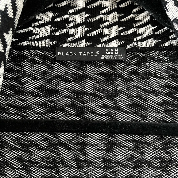 Houndstooth Black and White Women's stretch cardigan - Picture 4 of 6